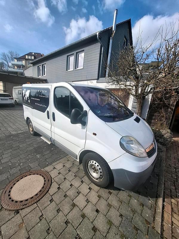 Gebraucht Opel Vivaro 114 PS (83 kW) 2013 Weiß Van / Kleinbus