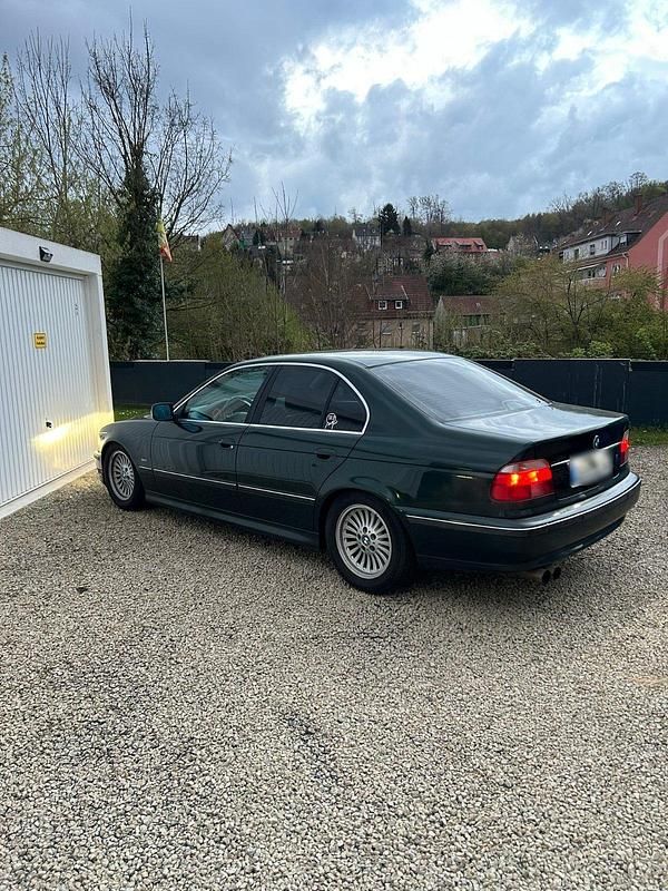 Gebraucht BMW 523 170 PS (125 kW) 2000 Grün Limousine