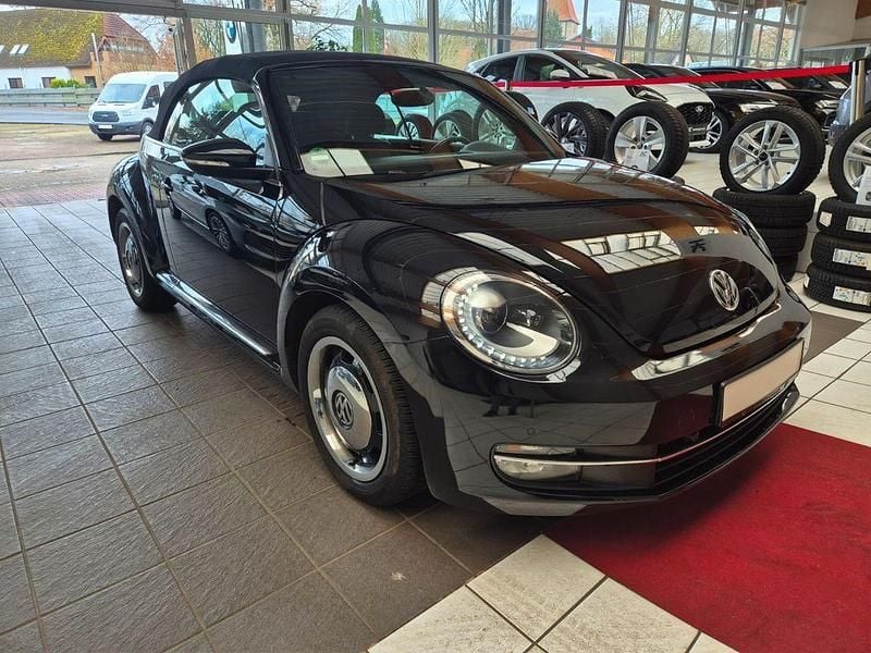 Gebraucht VW Beetle Cabriolet Design 105 PS (77 kW) 2014 Schwarz Cabrio