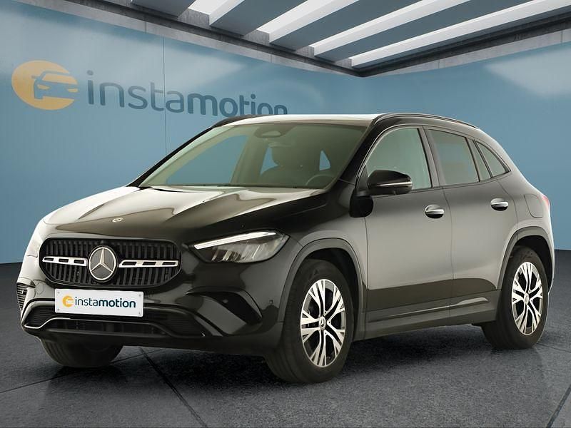 Schwarz Gebraucht 2025 Mercedes GLA200 SUV | 42.549 € (Fairer Preis) - Bild 1/4