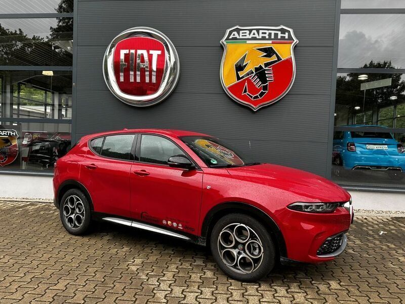 Rot Gebraucht 2024 Alfa Romeo Tonale Ti SUV | 31.490 € (Etwas zu teuer) - Bild 1/4
