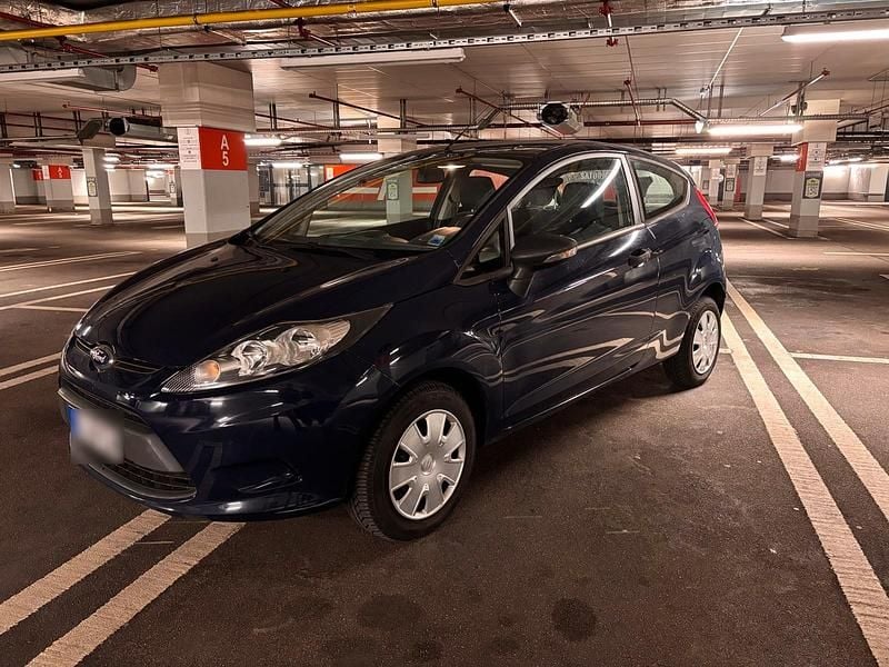 Gebraucht Ford Fiesta 60 PS (44 kW) 2009 Blau Kleinwagen