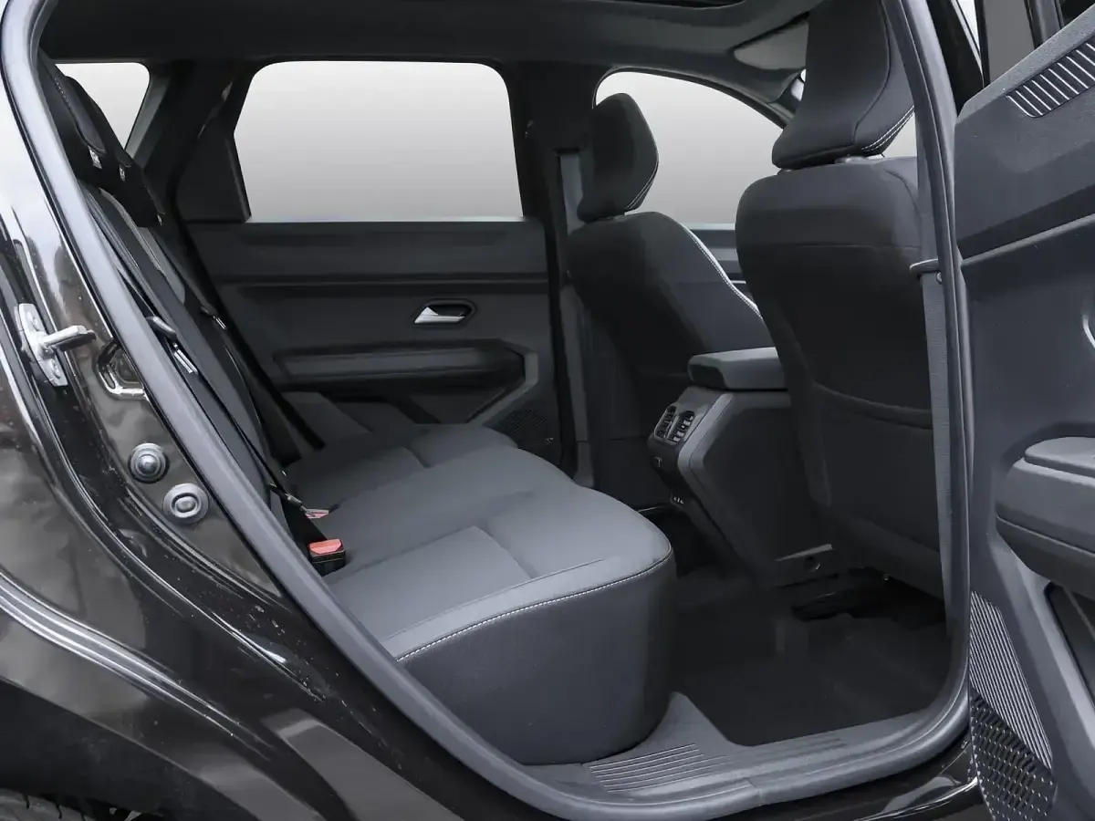 Neu Dacia Bigster Journey 158 PS (116 kW) 2026 Schwarz SUV