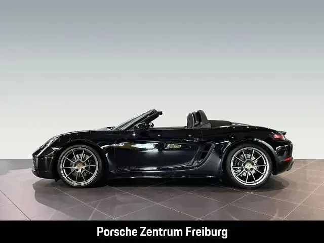 Gebraucht Porsche 718 400 PS (294 kW) 2024 Schwarz Cabrio