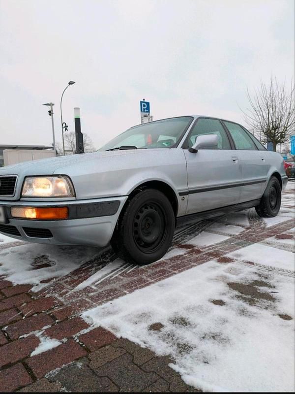 Usata Audi 80 Basis 174 CV (127 kW) 1992 Argento Berlina