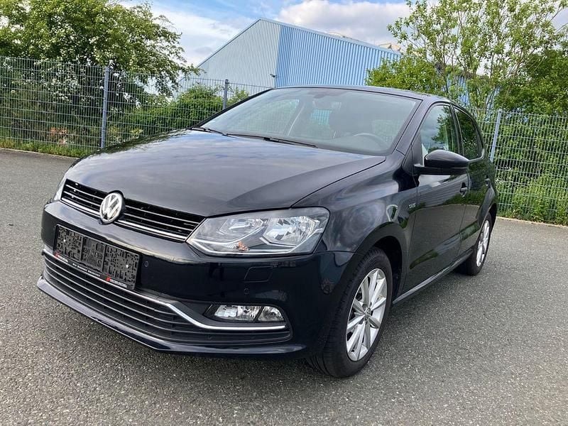 Schwarz Gebraucht 2015 VW Polo LOUNGE Limousine | 6.999 € (Guter Preis) - Bild 1/4