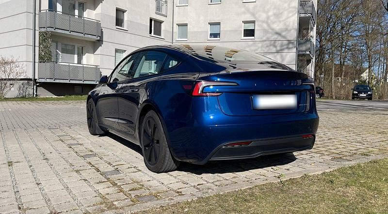 Gebraucht Tesla Model 3 366 kW (498 PS) 2023 Blau Limousine