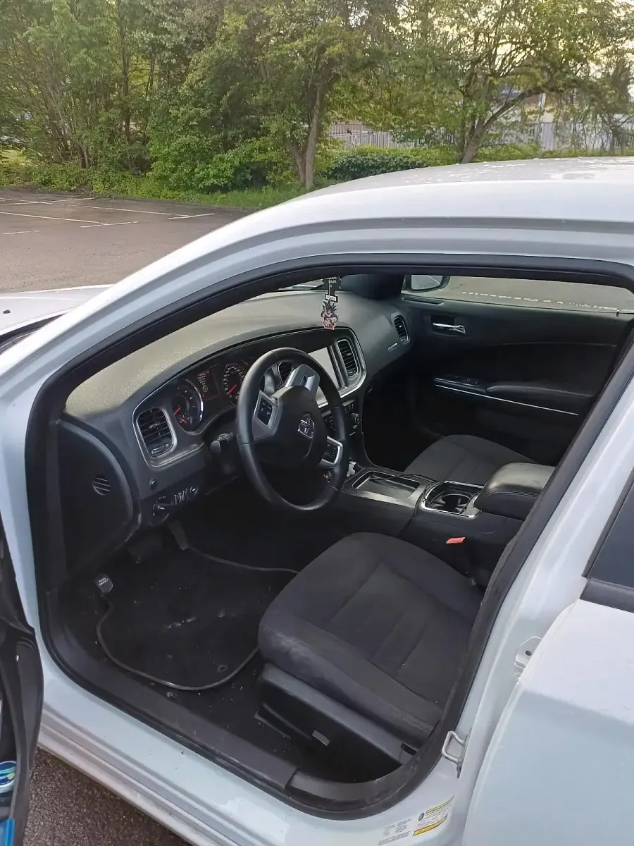 Gebraucht Dodge Charger 296 PS (217 kW) 2013 Weiß Limousine