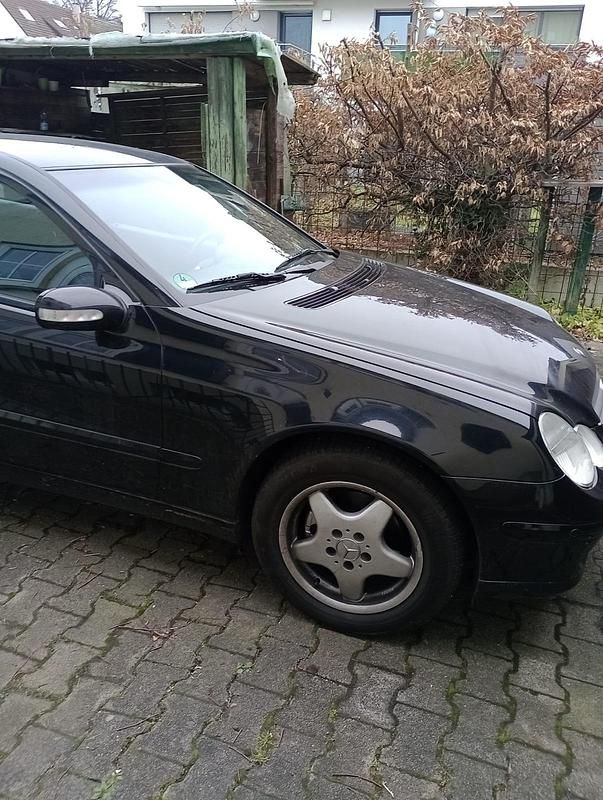 Gebraucht Mercedes C180 2002 Schwarz Coupé