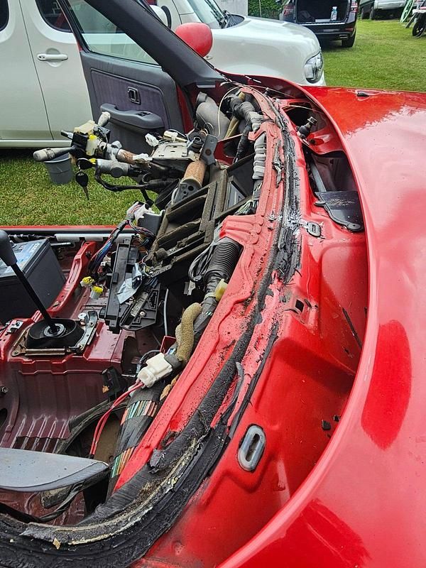 Gebraucht Nissan Micra S 75 PS (55 kW) 1992 Rot Kleinwagen