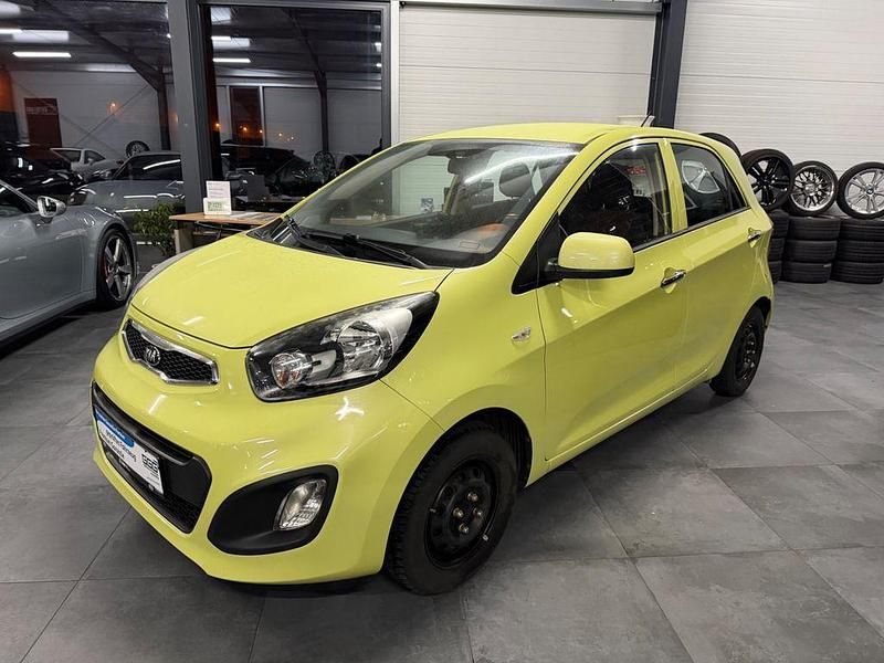 Gebraucht Kia Picanto 69 PS (50 kW) 2014 Grün Kleinwagen