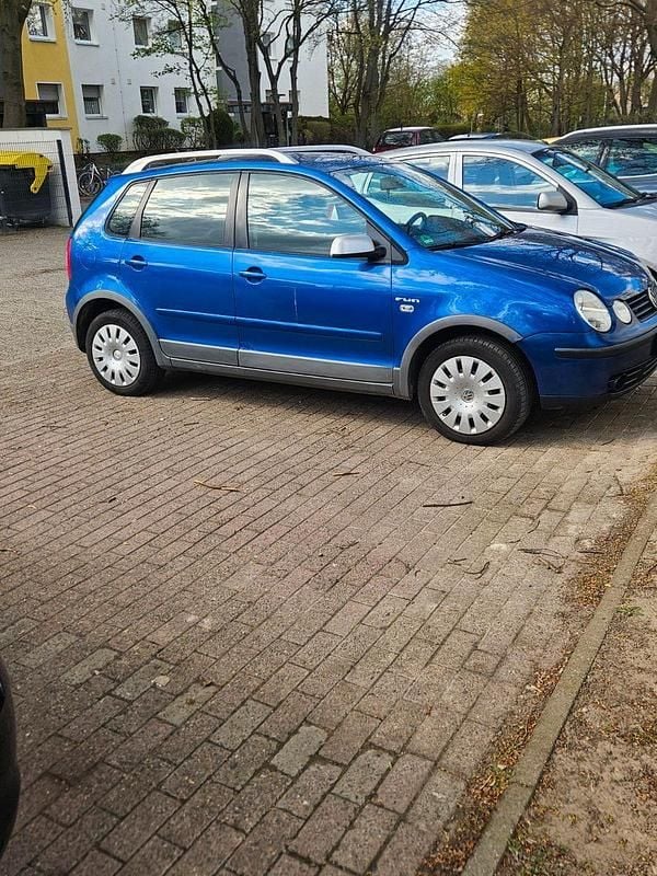 Gebraucht VW Polo Cross 69 PS (50 kW) 2005 Blau Kleinwagen