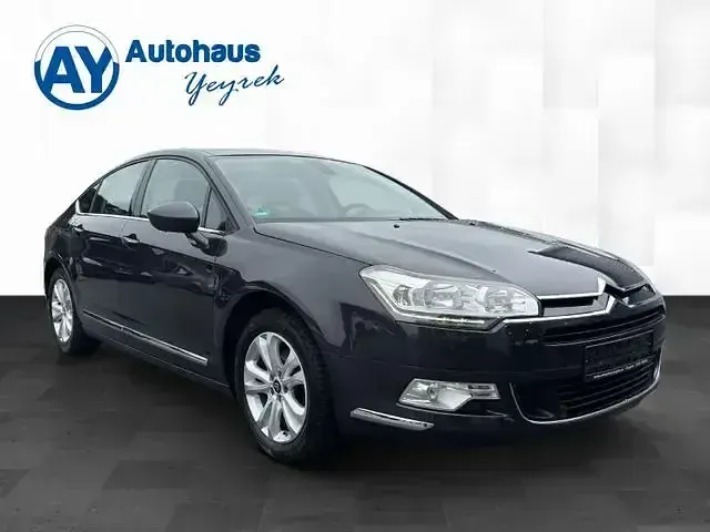 Gebraucht Citroën C5 Exclusive 156 PS (114 kW) 2012 Schwarz Limousine