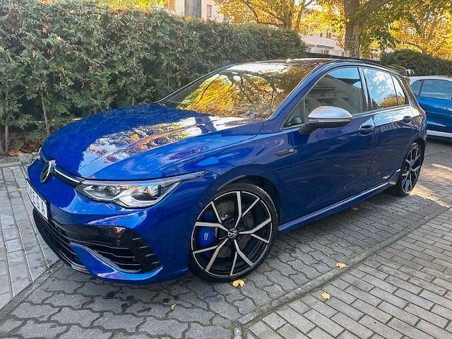 Blau Gebraucht 2021 VW Golf VIII R Limousine | 34.950 € (Fairer Preis) - Bild 1/4