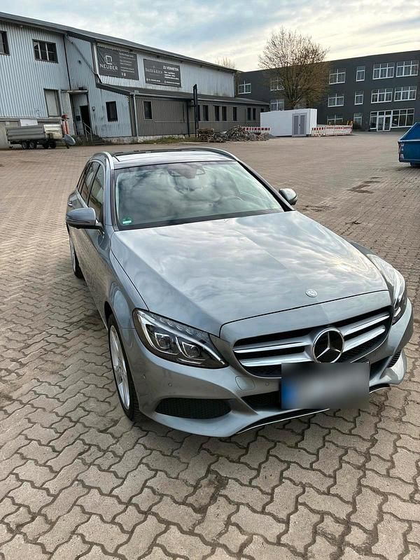 Gebraucht Mercedes C400 333 PS (244 kW) 2015 Grau Kombi