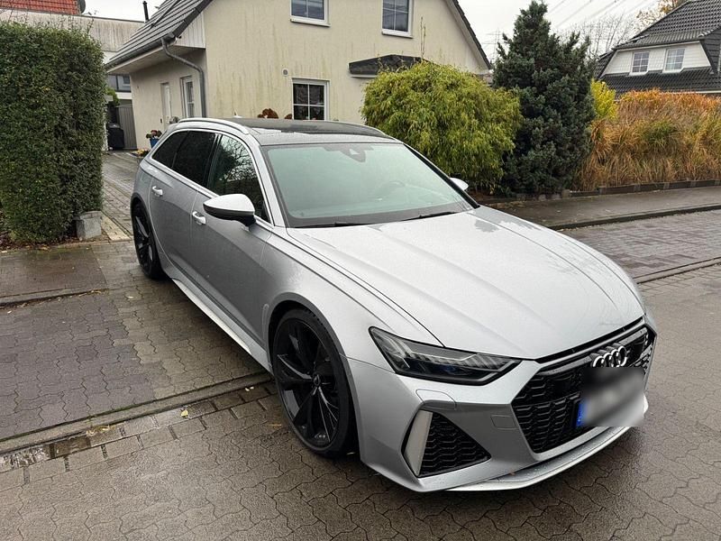 Silber Gebraucht 2021 Audi RS6 Ambiente Kombi | 79.900 € (Guter Preis) - Bild 1/4