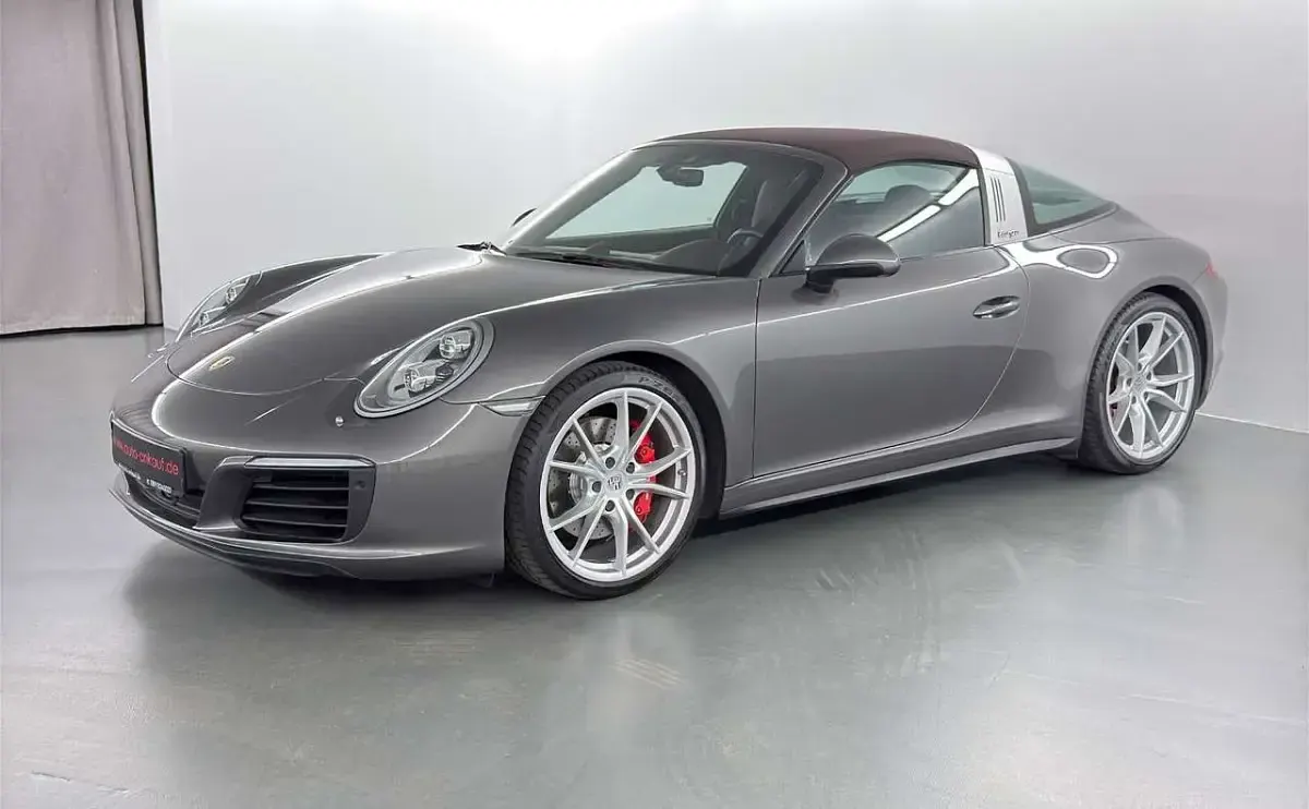 Usata Porsche 911 Targa 4S 420 CV (308 kW) 2016 Grigio Cabrio