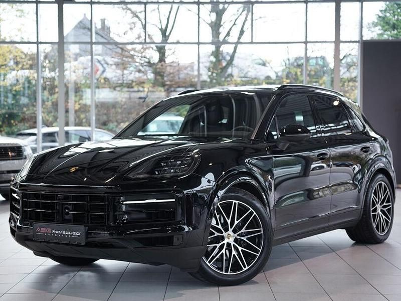 Schwarz Gebraucht 2024 Porsche Cayenne Chrono SUV | 86.900 € (Fairer Preis) - Bild 1/3