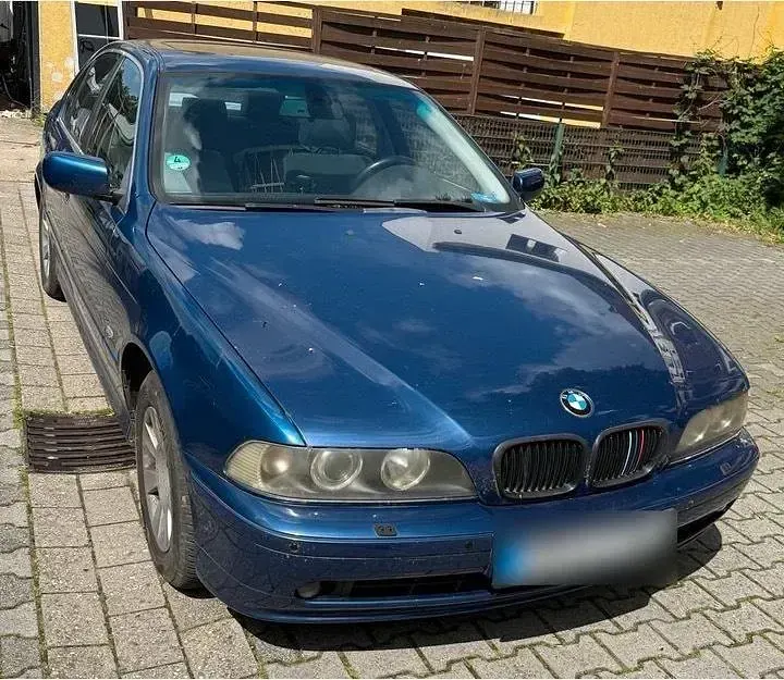 Gebraucht BMW 525 192 PS (141 kW) 2000 Blau Limousine