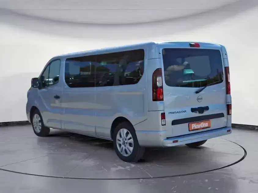 Gebraucht Nissan Primastar 170 PS (125 kW) 2025 Grau Van / Kleinbus