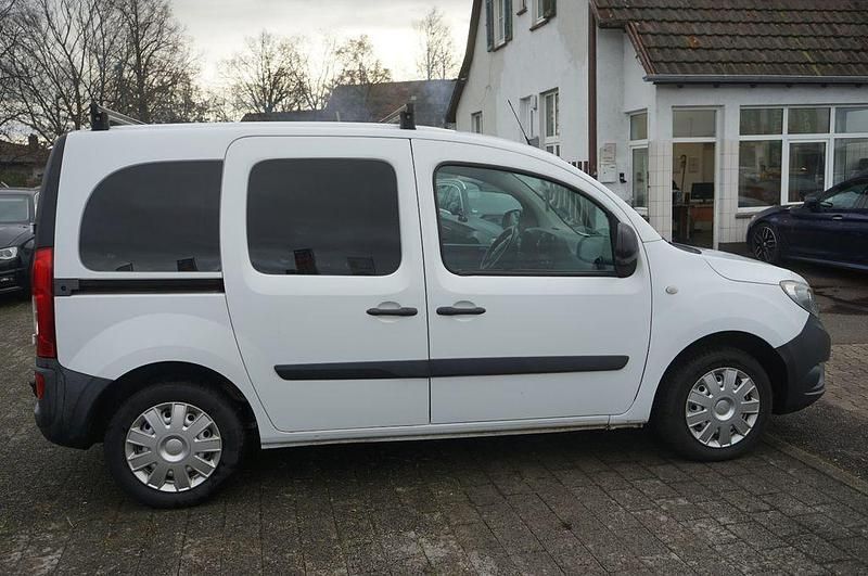 Gebraucht Mercedes Citan 111 110 PS (80 kW) 2015 Weiß Van / Kleinbus