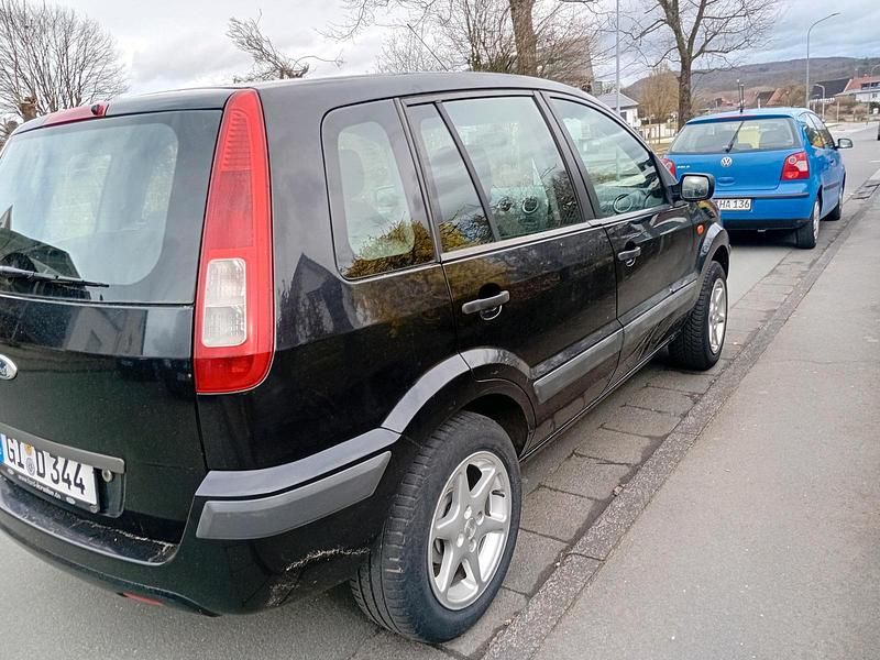 Gebraucht Ford Fusion 80 PS (58 kW) 2008 Schwarz Kleinwagen