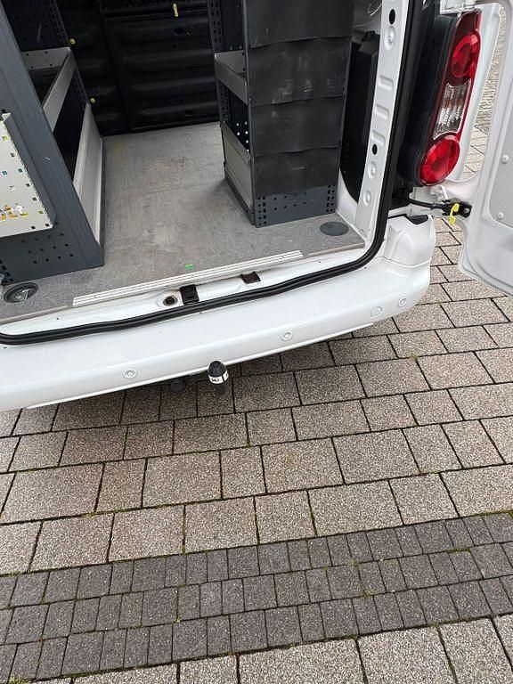 Gebraucht Peugeot Partner Comfort plus 99 PS (72 kW) 2016 Weiß Van / Kleinbus