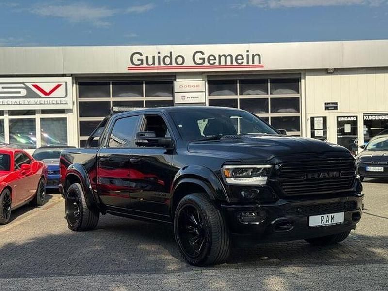 Gebraucht Dodge Ram 401 PS (294 kW) 2023 Diamond black Pickup