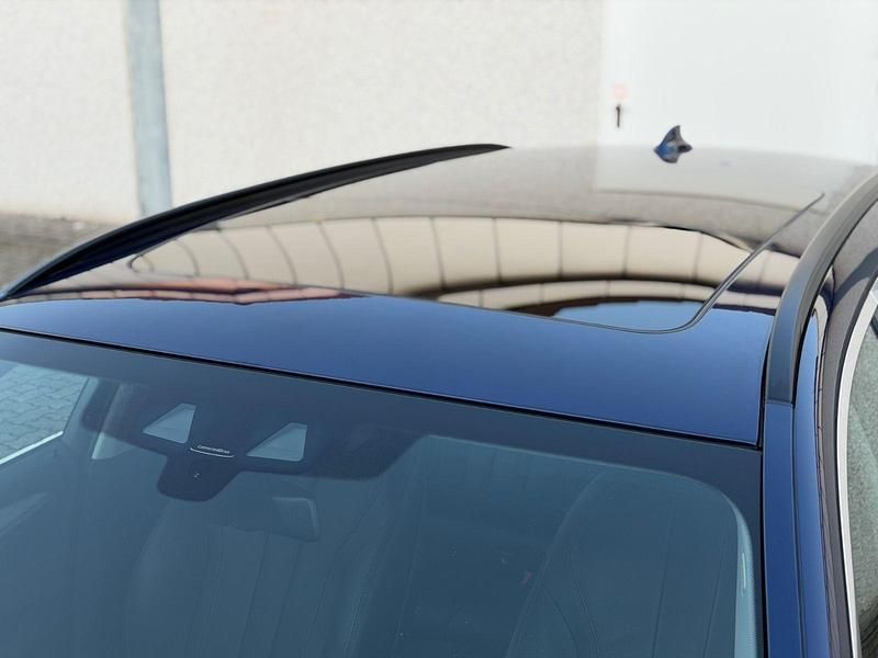 Second-hand BMW 520 Performance 190 CP (139 kW) 2018 Albastru Break