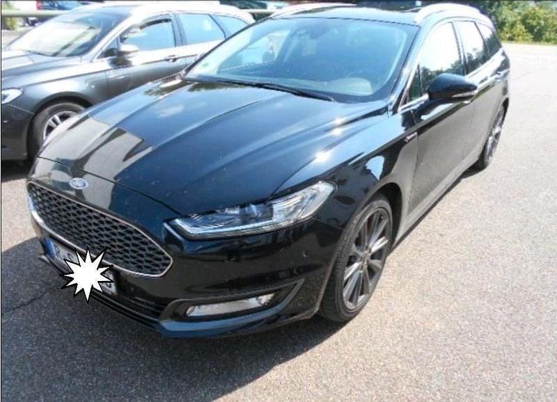 Schwarz Gebraucht 2018 Ford Mondeo Vignale Kombi | 12.000 € (Guter Preis) - Bild 1/4