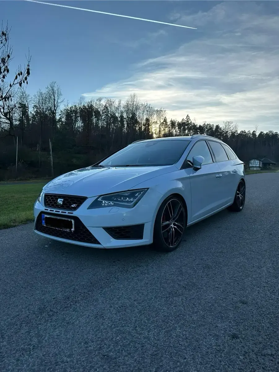 Gebraucht Seat Leon ST CUPRA 265 PS (194 kW) 2016 Grau Kombi