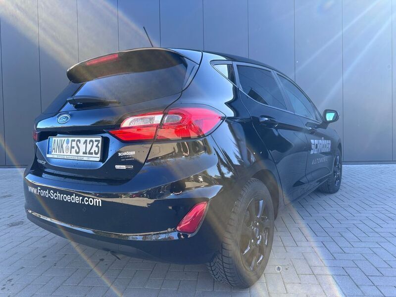 Gebraucht Ford Fiesta Titanium 125 PS (91 kW) 2023 Schwarz Kleinwagen