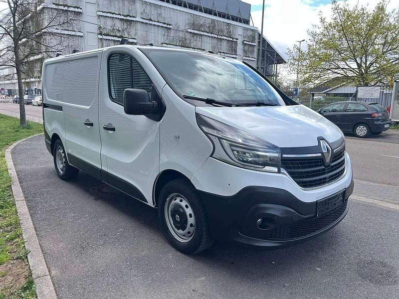 Gebraucht Renault Trafic Komfort 145 PS (106 kW) 2020 Gletscherweiss Van / Kleinbus