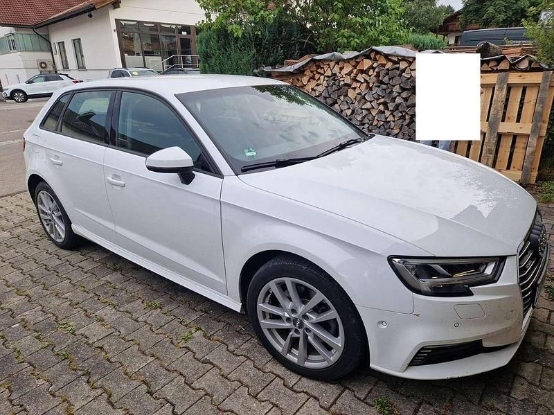 Gebraucht Audi e-tron Sportback 110 kW (150 PS) 2020 SUV