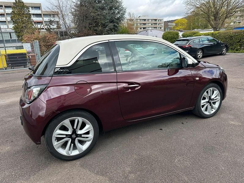 Gebraucht Opel Adam 69 PS (50 kW) 2013 Rot Kleinwagen