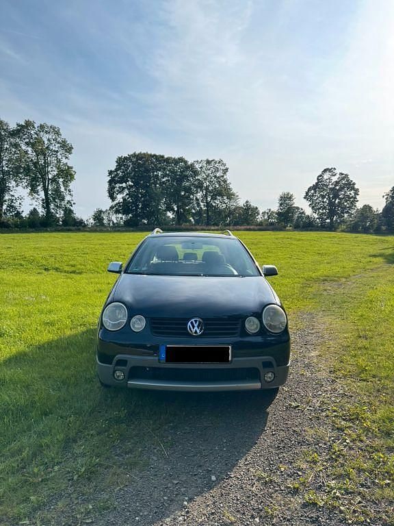 Schwarz Gebraucht 2005 VW Polo Limousine | 1.000 € (Superpreis) - Bild 1/4