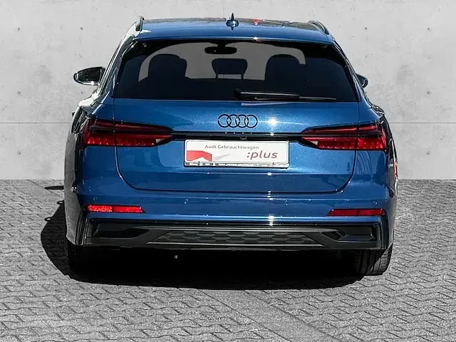 Usata Audi A6 Design 265 CV (194 kW) 2025 Blu Station wagon