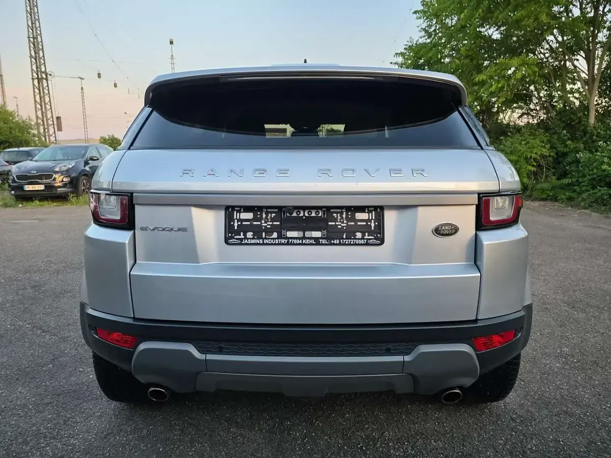 Gebraucht Land Rover Range Rover evoque SE 150 PS (110 kW) 2018 Indus silver SUV