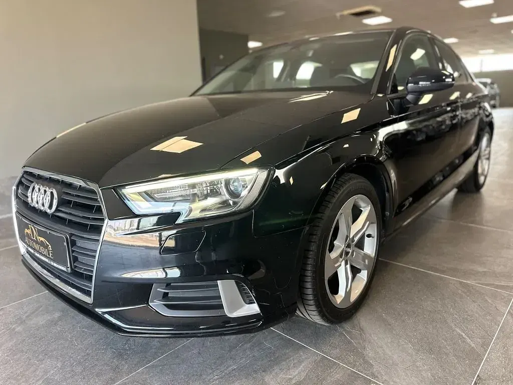 Gebraucht Audi A3 Sport 150 PS (110 kW) 2017 Schwarz Limousine