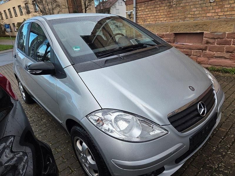 Gebraucht Mercedes A150 95 PS (69 kW) 2004 Silber Kleinwagen