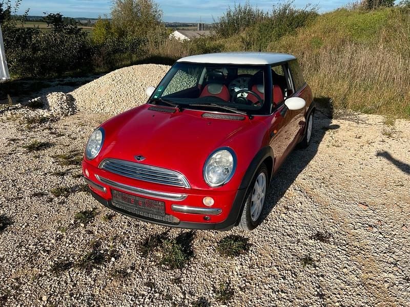 Rot Gebraucht 2001 Mini ONE Kleinwagen | 900 € (Fairer Preis) - Bild 1/4