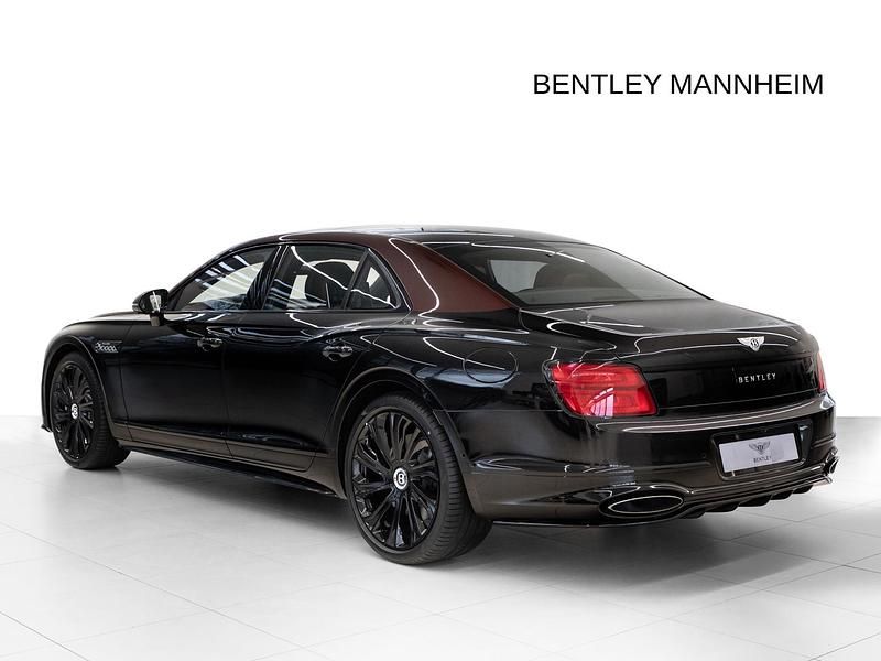 Gebraucht Bentley Flying Spur 782 PS (575 kW) 2024 Schwarz Limousine