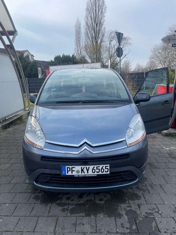 Gebraucht 2007 Citroën C4 Picasso Exclusive Van / Kleinbus | 2.900 € (Etwas zu teuer) - Bild 1/4