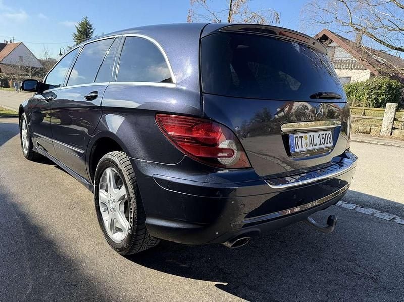 Gebraucht Mercedes R350 272 PS (200 kW) 2009 Schwarz Van / Kleinbus