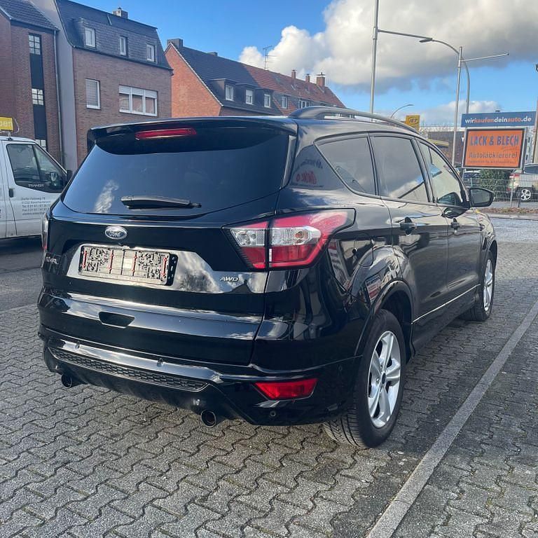 Gebraucht Ford Kuga ST-Line 230 PS (169 kW) 2019 Schwarz SUV