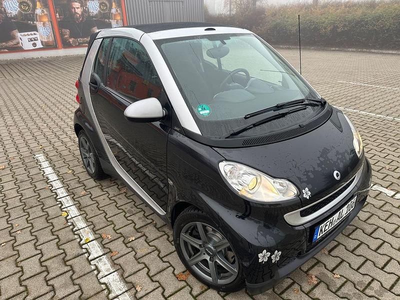Gebraucht Smart ForTwo Cabrio 71 PS (52 kW) 2010 Schwarz Cabrio