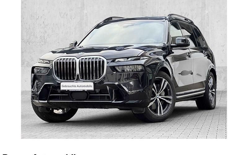 Schwarz Gebraucht 2025 BMW X7 Comfort Edition SUV | 86.480 € - Bild 1/4
