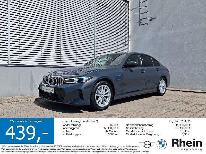 Grau Gebraucht 2024 BMW 320 M Sport Limousine | 42.490 € (Fairer Preis) - Bild 1/4