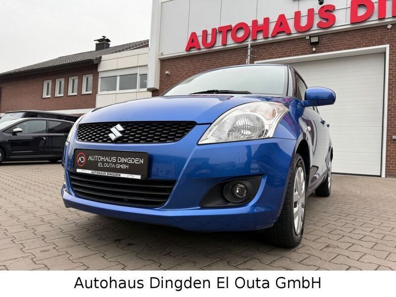 Blau Gebraucht 2012 Suzuki Swift Club Limousine | 6.950 € (Fairer Preis) - Bild 1/4