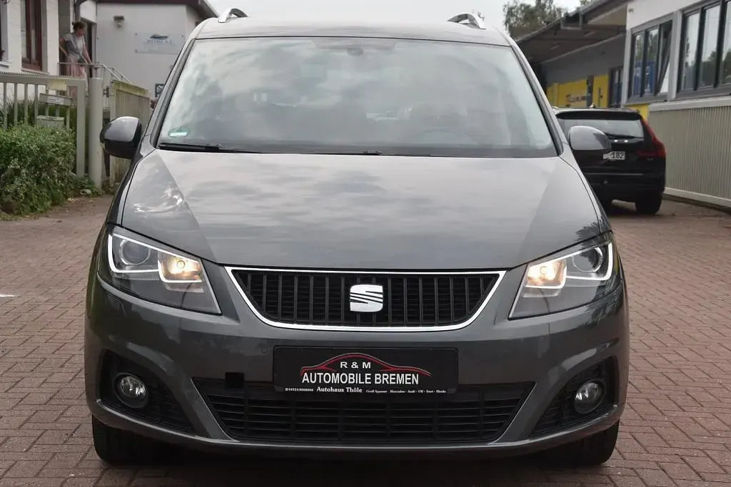 Gebraucht Seat Alhambra Style 140 PS (102 kW) 2015 Grau Van / Kleinbus